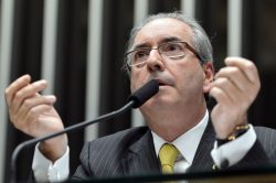 Brasília - O presidente da Câmara dos Deputados, Eduardo Cunha, durante sessão plenária para analisar e votar projetos (Antonio Cruz/Agência Brasil)